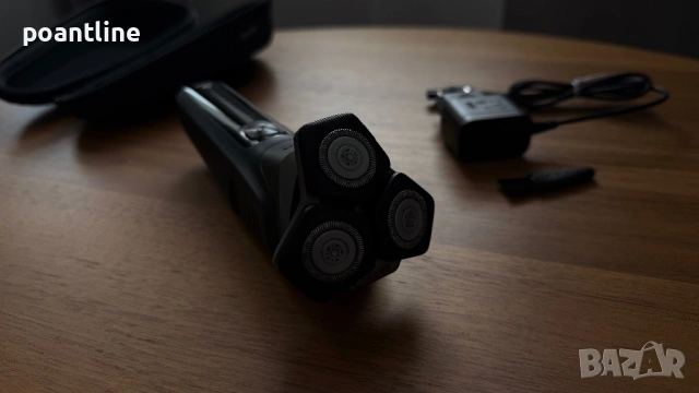 неупотребяван Philips Series 5000 Електрическа самобръсначка технология SkinIQ, снимка 6 - Електрически самобръсначки - 53293300