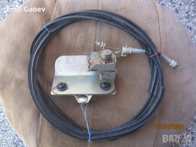 ЖИЛО ЗА БАГАЖНИК (КОМПЛЕКТ) ОТ ФОРД ЕСКОРТ CLX 16V(1993)