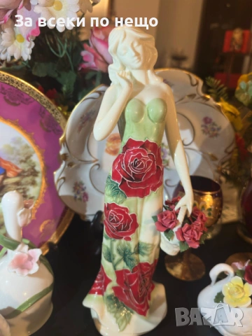 Old Tupton Ware England  Circa 1997 “ Царицата на розите” Код P2122, снимка 14 - Декорация за дома - 54159163