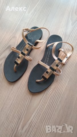 Ipanema - сандали, снимка 3 - Сандали - 37521512