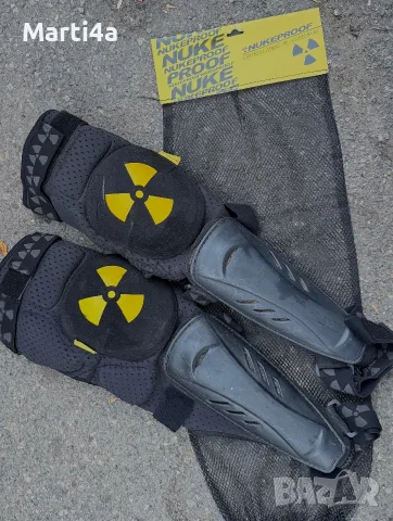Наколенки Nukeproof