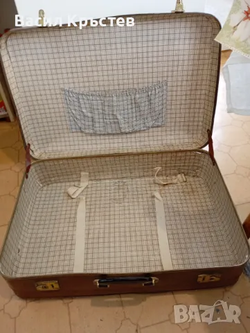 Инструменти и Ролка фина хартия за изработка на Сватбени цветя, Стар куфар, снимка 15 - Други ценни предмети - 38811930