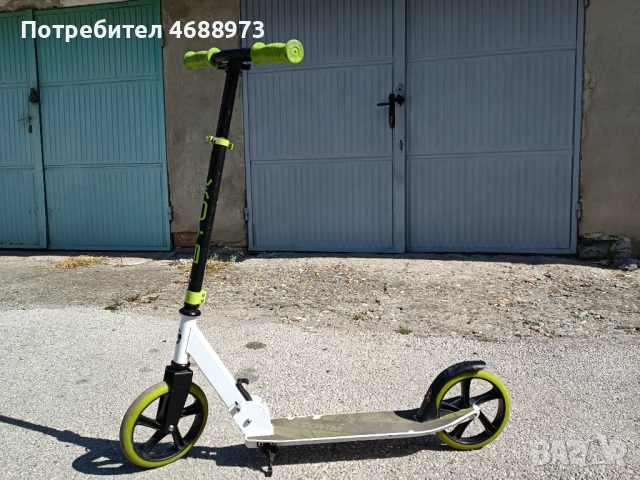 Детска тротинетка Byox Storm, снимка 2 - Скейтборд, ховърборд, уейвборд - 54349268