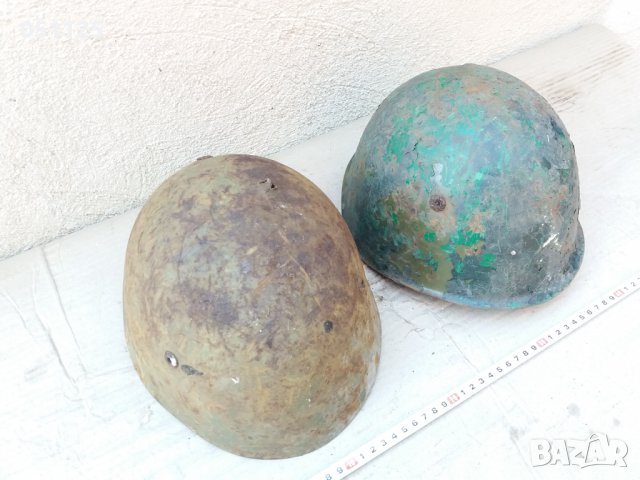 лот от две военни каски - БА , снимка 3 - Антикварни и старинни предмети - 30693389