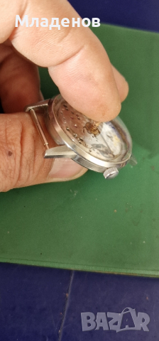 Швейцарски часовник IWC cal.89 . Бартер за стара Omega ., снимка 8 - Мъжки - 44596618