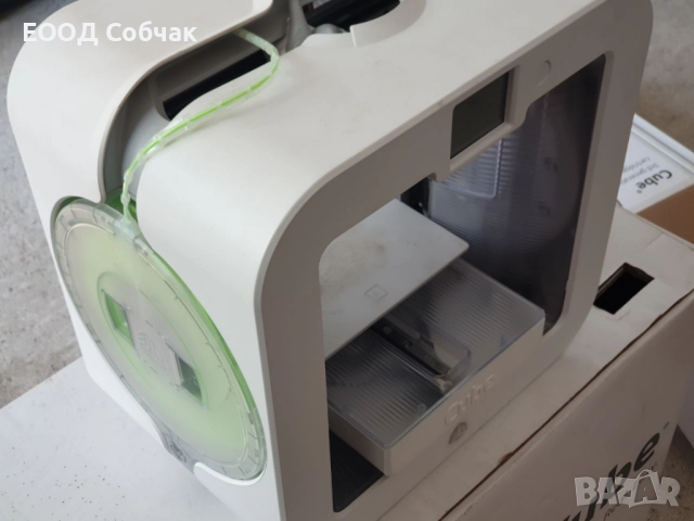 Продавам 3D-принтер Cube, снимка 4 - Принтери, копири, скенери - 51782095