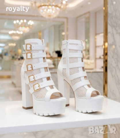 Летни боти на ток - бяла кожа