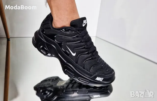 Nike черни спортни дамски маратонки , снимка 2 - Маратонки - 48652103