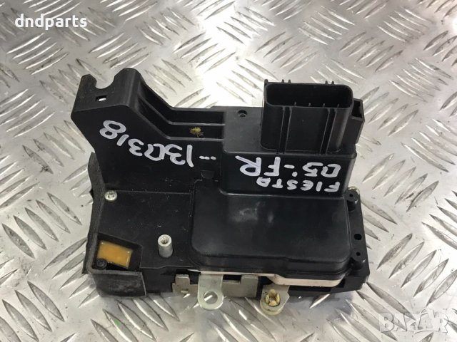 Предна дясна брава Ford Fiesta,2004г.