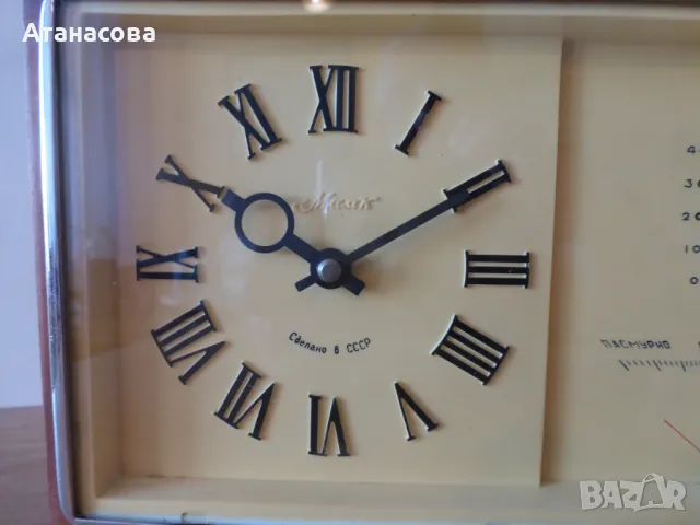 Настолен каминен часовник Маяк, снимка 2 - Антикварни и старинни предмети - 47670959