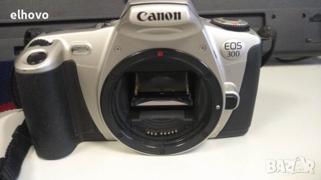Фотоапарат Canon EOS 300, снимка 1 - Фотоапарати - 38944353