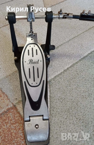 Двоен педал за барабани Pearl, снимка 8 - Ударни инструменти - 54162706