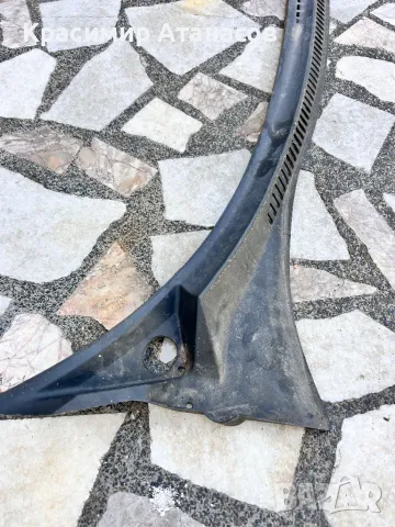 5P0853185C. Кора под чистачки за Сеат Алтеа XL. 2005-2014г, снимка 4 - Аксесоари и консумативи - 50412762