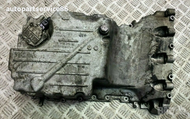 Картер за масло със сензор за Volkswagen Touareg 2.5 TDI (2005) 070103603H, снимка 2 - Части - 54157833