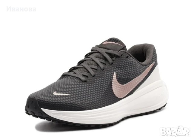 Маратонки Nike Revolution 8 , снимка 4 - Маратонки - 51353434