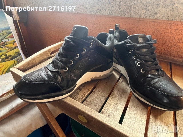 дамски обувки  Guess, снимка 4 - Маратонки - 53982071