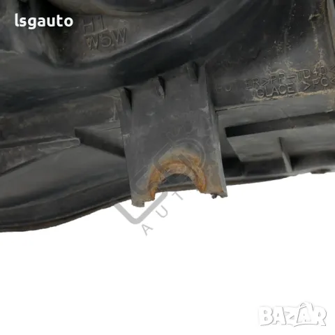 Ляв фар Renault Megane II  ID: 140284, снимка 5 - Части - 48527423