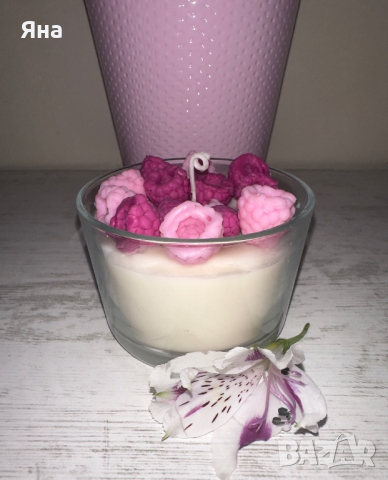 Свещ малинов пудинг, снимка 1