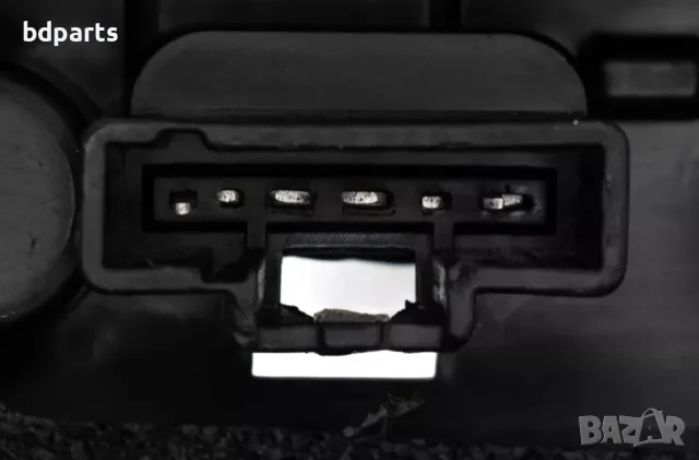 Платка за заден десен стоп Citroen Berlingo 2 Peugeot Partner 2, 6 ПИН, снимка 6 - Части - 56142279