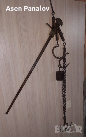 Продавам стар кантар до 100кг