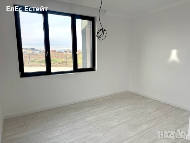 ПРОДАВА СЕ! Нова луксозна еднофамилна къща близо до Пловдив, снимка 10 - Къщи - 51178606