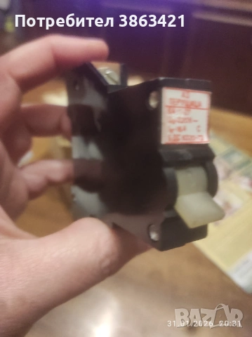 Контактори и и Ел. Предпазители, снимка 2 - Друга електроника - 53297869