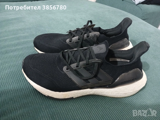 adidas - Ultraboost, снимка 2 - Маратонки - 52879470