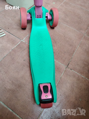 Тротинетка за дете, снимка 3 - Скутери и тротинетки - 54091851