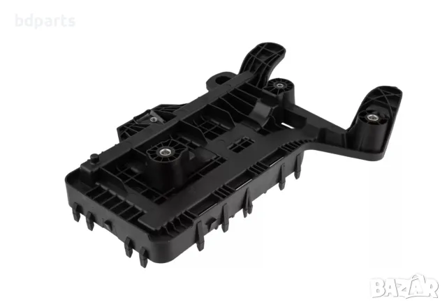 Основа на корпус за акумулатор, Audi , VW, Seat, Skoda, снимка 1 - Части - 56142471