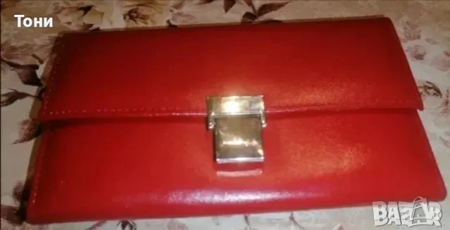 Ново Дамско Портмоне Изцяло от Естествена Кожа 