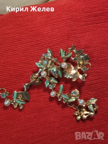 НЕЖНО ЗЛАТИСТО ФЛОРАЛНО ЕМАЙЛИРАНО КОЛИЕ с КРИСТАЛИ и ПЕРЛИЧКИ 47395, снимка 8 - Колиета, медальони, синджири - 47111530