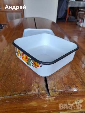 Стара емайлирана кутия за храна #8, снимка 4 - Други ценни предмети - 52171137