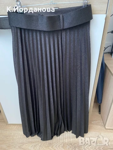 Дамска пола , снимка 2 - Поли - 51341481