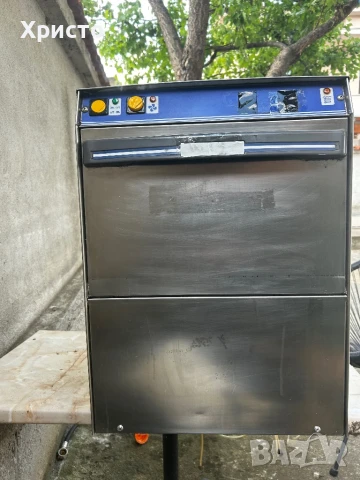 Продавам, снимка 2 - Обзавеждане за заведение - 50506687