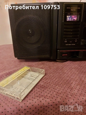 Радиокасетофон JVC PC-V66, снимка 2 - Радиокасетофони, транзистори - 54172421