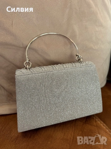 Сребърна официална чанта, снимка 4 - Чанти - 53892052