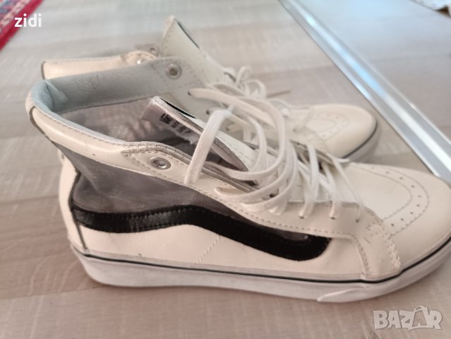 vans оригинални , снимка 4 - Кецове - 44214256
