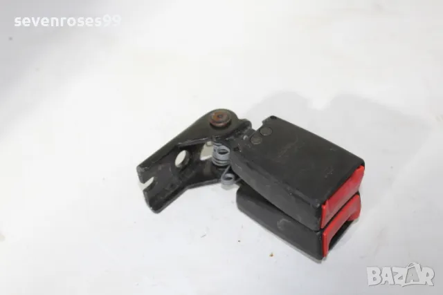 Закопчалка колан задна Форд Фиеста 6 1.4d 2011 Ford Fiesta 6 34026067a, снимка 3 - Части - 49791750