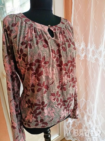 Нежна блуза, снимка 2 - Блузи с дълъг ръкав и пуловери - 36149953