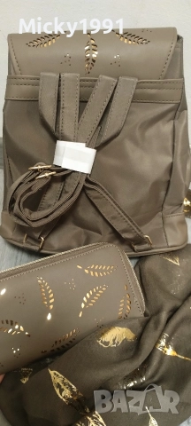 Сет от 3 части раница+портмоне и шал НОВИ , снимка 2 - Раници - 52703186