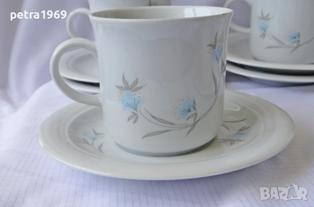Порцеланов сервиз на KAHLA, снимка 2 - Сервизи - 50627699