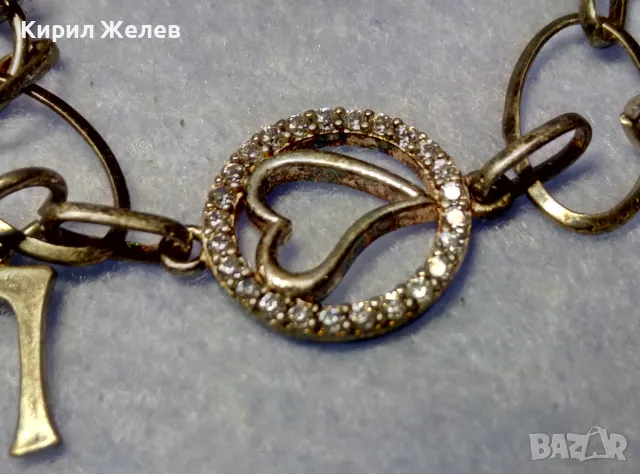 СКЪПОЦЕННА ВИНТИДЖ АРТ СРЕБЪРНА ГРИВНА с БУКВИЧКИ СРЕБРО 925 с БЯЛА ПОЗЛАТА и ИСКРЯЩИ ЦИРКОНИ 48561, снимка 8 - Гривни - 50136371