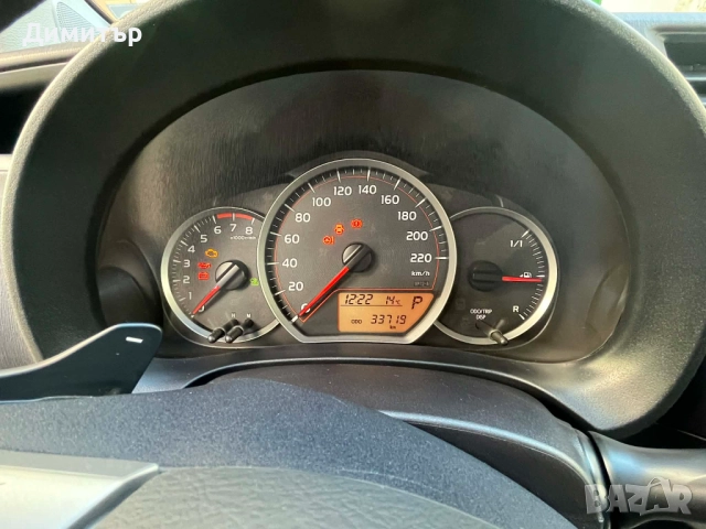 Toyota Yaris CVT Euro5 Luna 2012г, снимка 9 - Автомобили и джипове - 50024810