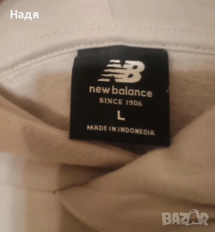 Оригинален Дамски ватиран суичър New Balance Linear Heritage Brushed Back Fleece Hoodie, снимка 4 - Суичъри - 52842138