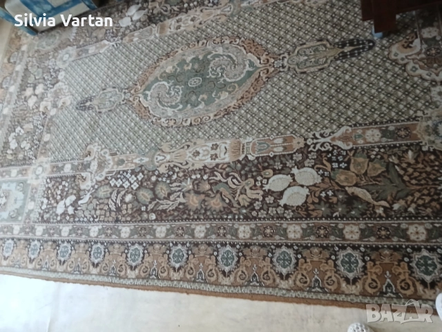 Персийски килим, снимка 6 - Килими - 52323918