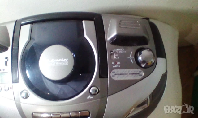 CD-радиокасетофон Cro, снимка 4 - Радиокасетофони, транзистори - 51186671