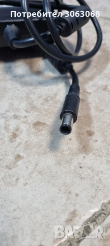 захранващ адаптер Dell 240W, снимка 3 - Кабели и адаптери - 54051031