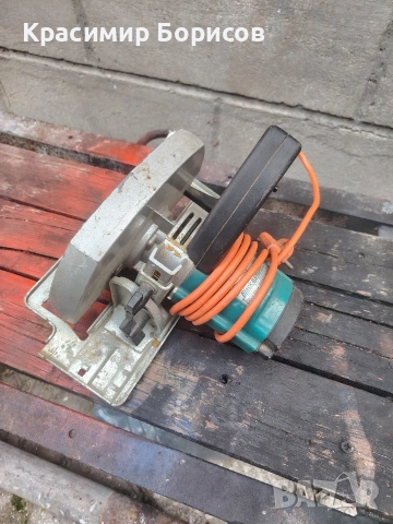 ръчен циркуляр Black&decker , снимка 2 - Други инструменти - 54211586