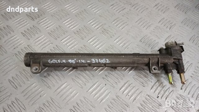 Горивна рейка VW Golf 4 1.4i 1998г.	