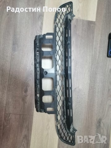Решетка предна броня Mercedes GL, снимка 2 - Части - 42422848